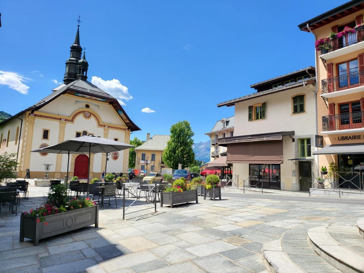 Appartement Dans Chalet Avec Piscine Couverte 생제르베레뱅 외부 사진